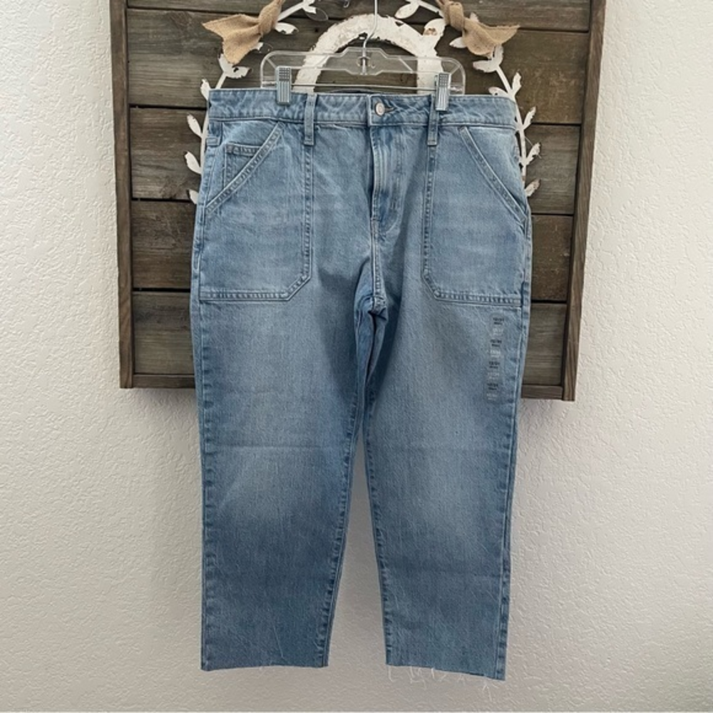 GAP universal slim boyfriend denim jeans size 12โ 31 Short NWT